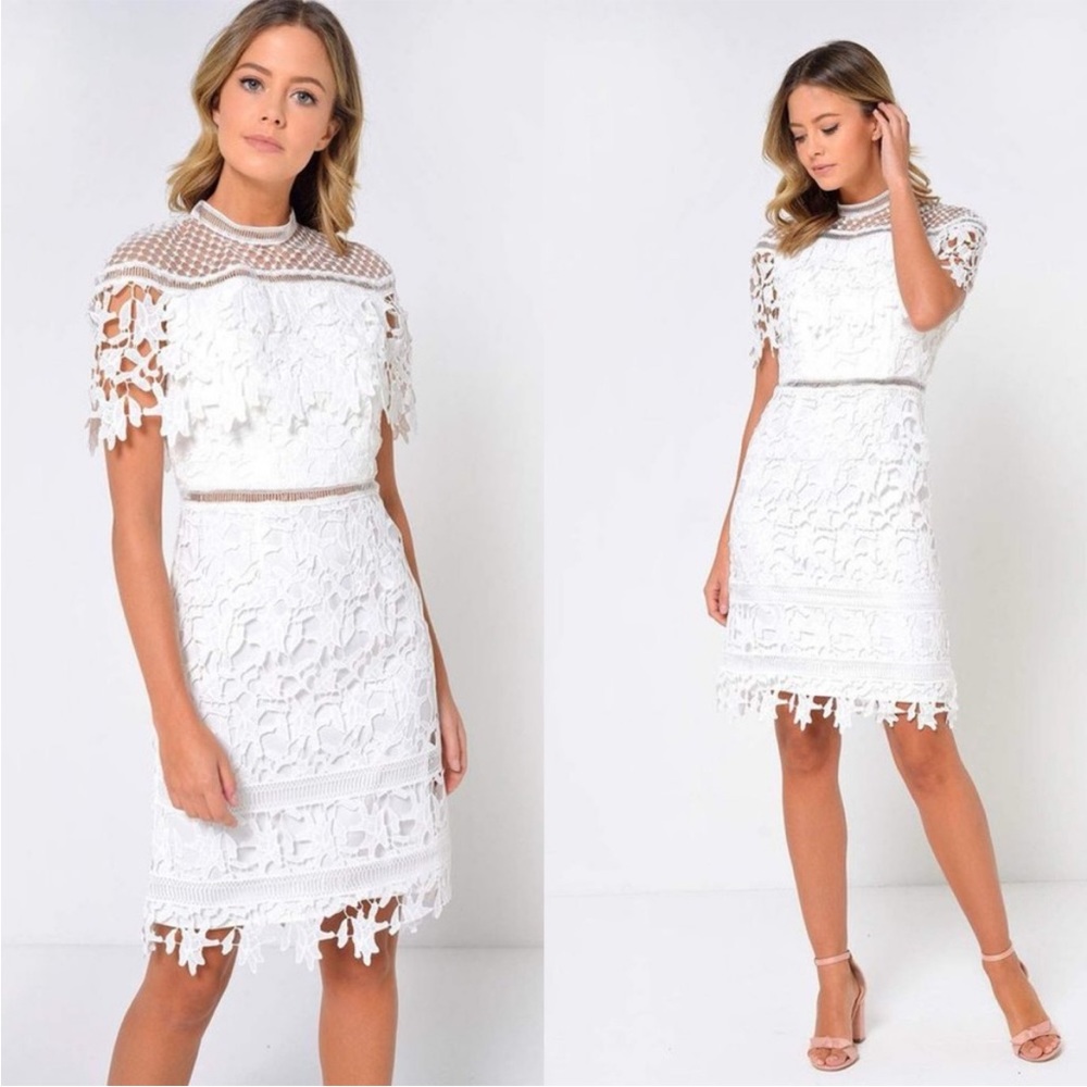 Chi chi London dress